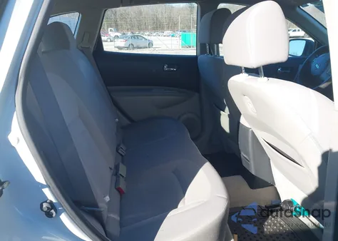 2011 Nissan Rogue S z USA, uszkodzony, nr VIN JN8AS5MV8BW275377